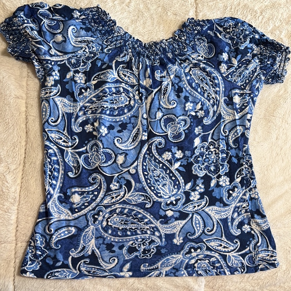 Lauren Ralph Lauren top, size M , blue paisley - Picture 2 of 5